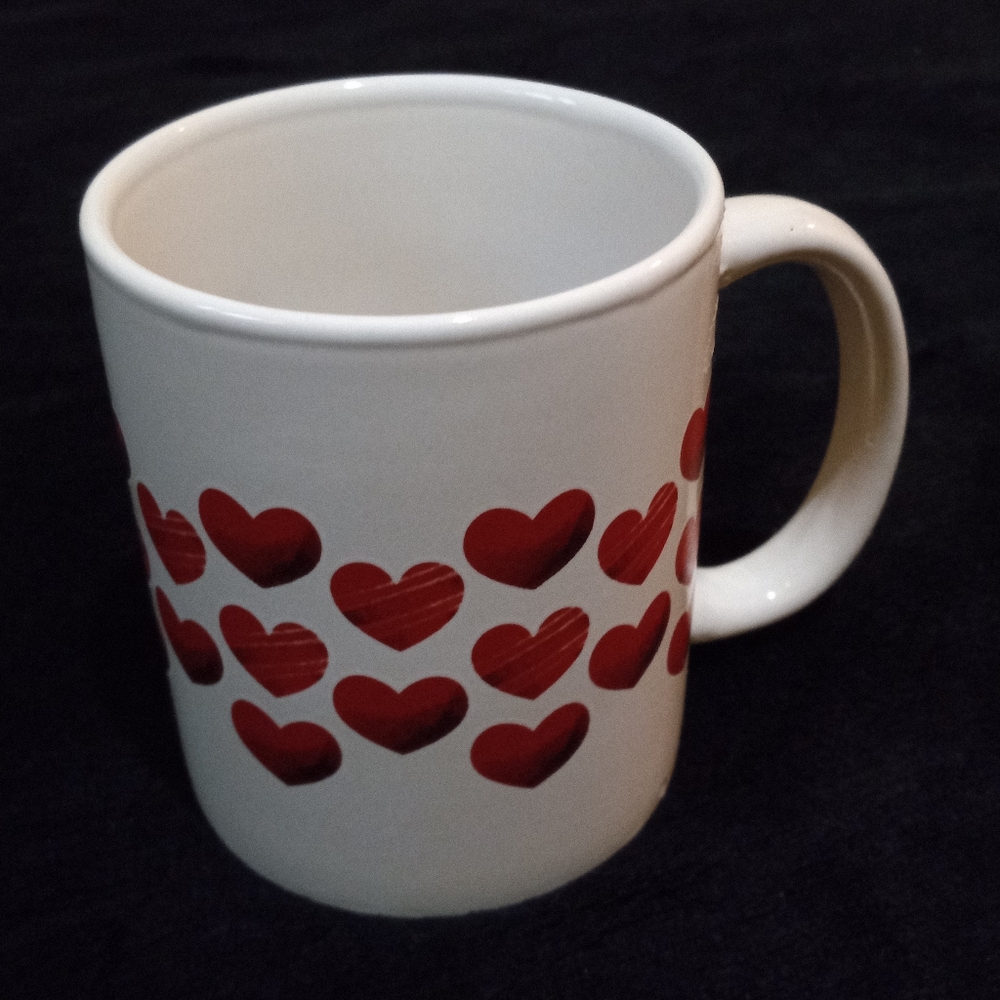 🌻NEW Heart ❤ Coffee Mug 🌻
